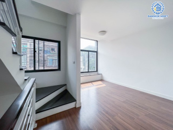 *****ทาวน์โฮมมือสองย่านนนทบุรี ม.ทาวน์พลัสเอ็กซ์ ประชาชื่น เนื้อที่ 21 ตร.ว. ฟังก์ชัน 3 ห้องนอน 3 ห้องน้ำ 2 ที่จอดรถ บ้านสวย สภาพใหม่ บนทำเลโซนเมือง เชื่อมต่อถ.ติวานนท์ ถ.แจ้งวัฒนะ และถ.งามวงศ์วาน และใกล้รถไฟฟ้าสายสีชมพู "สถานีสนามบินน้ำ"